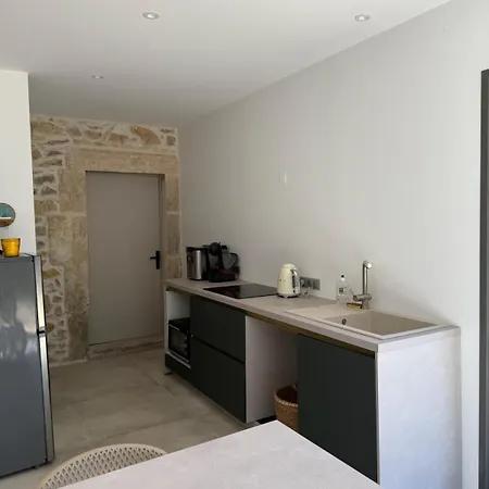 Le Mazet, Dependance Au Coeur De La Garrigue * Nimes