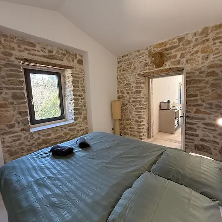 Le Mazet, Dépendance Au Cœur De La Garrigue Casa vacanze Nîmes
